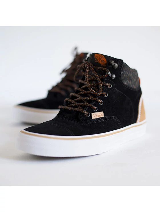 VANS Férfi fekete utcai cipők
