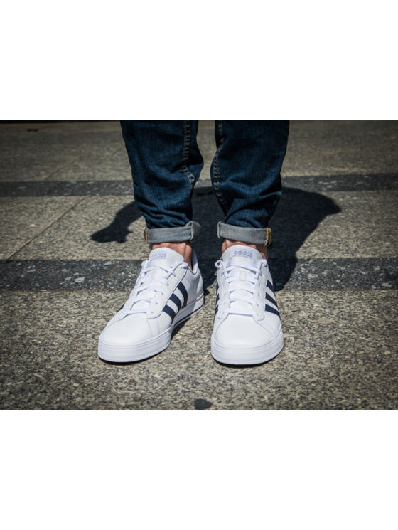 Adidas Férfi sötétkék utcai cipők